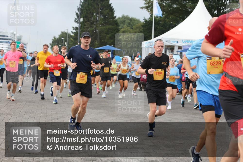 13.09.2026 - Kiel Lauf Andreas Tolksdorf http://msf.ph/oto/10351986 13.09.2026 09:56:19 Kiellinie 9867, 38, 338, 5127, 38, 8304, 4, 38, 6229 meine-sportfotos.de
