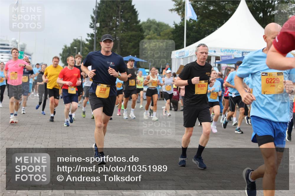 13.09.2026 - Kiel Lauf Andreas Tolksdorf http://msf.ph/oto/10351989 13.09.2026 09:56:19 Kiellinie 48, 338, 8304, 2942, 38, 6229 meine-sportfotos.de