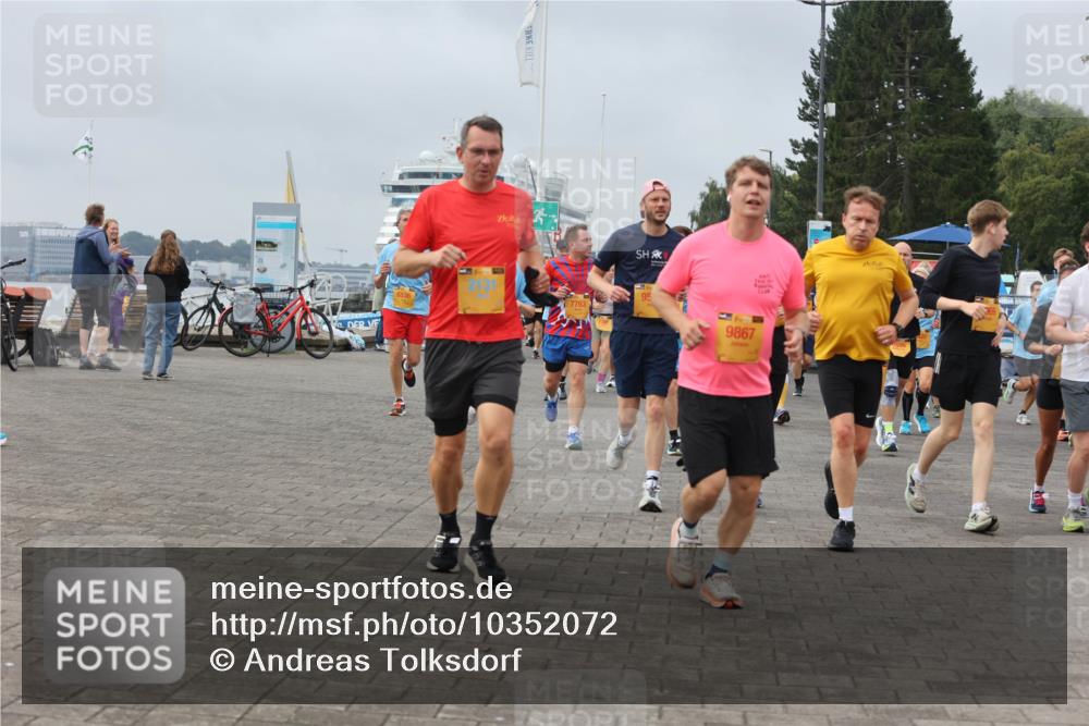 13.09.2026 - Kiel Lauf Andreas Tolksdorf http://msf.ph/oto/10352072 13.09.2026 09:56:21 Kiellinie 3, 7763, 95, 435, 9867 meine-sportfotos.de