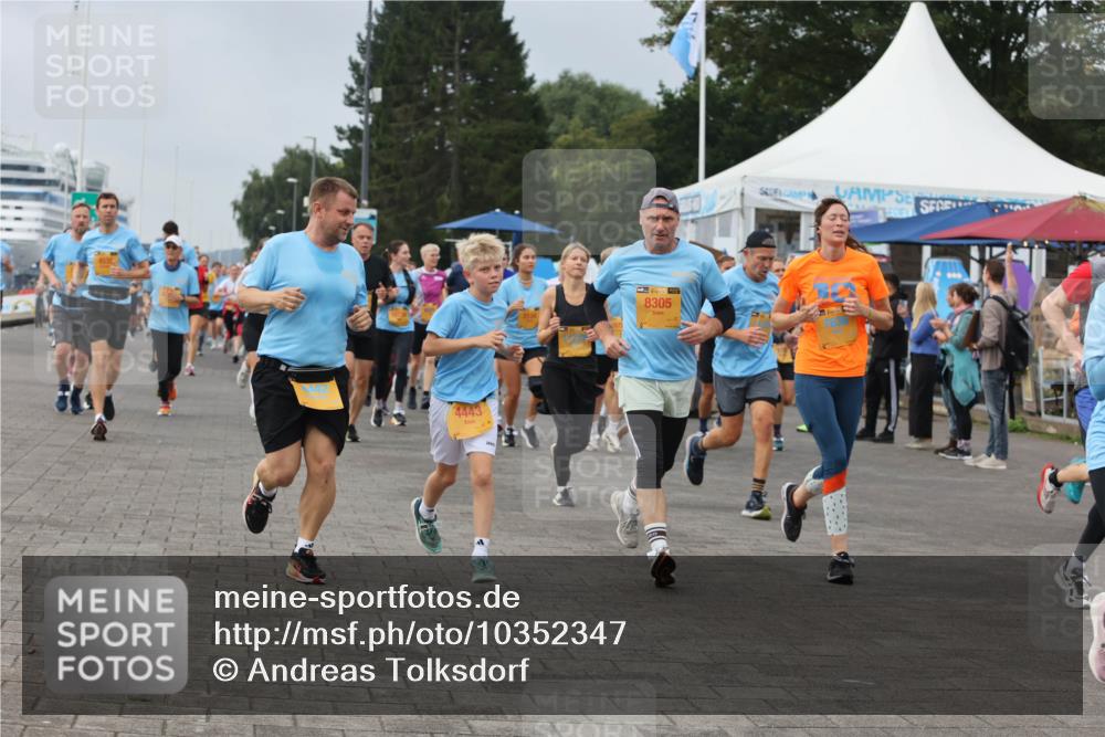 13.09.2026 - Kiel Lauf Andreas Tolksdorf http://msf.ph/oto/10352347 13.09.2026 09:56:30 Kiellinie 4443, 39, 8305 meine-sportfotos.de
