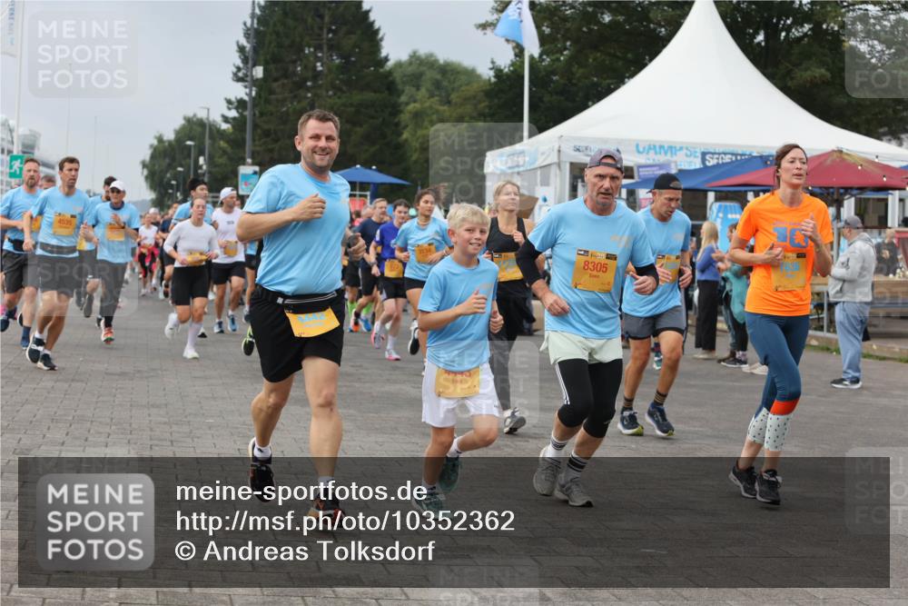 13.09.2026 - Kiel Lauf Andreas Tolksdorf http://msf.ph/oto/10352362 13.09.2026 09:56:30 Kiellinie 4535, 38, 8305 meine-sportfotos.de