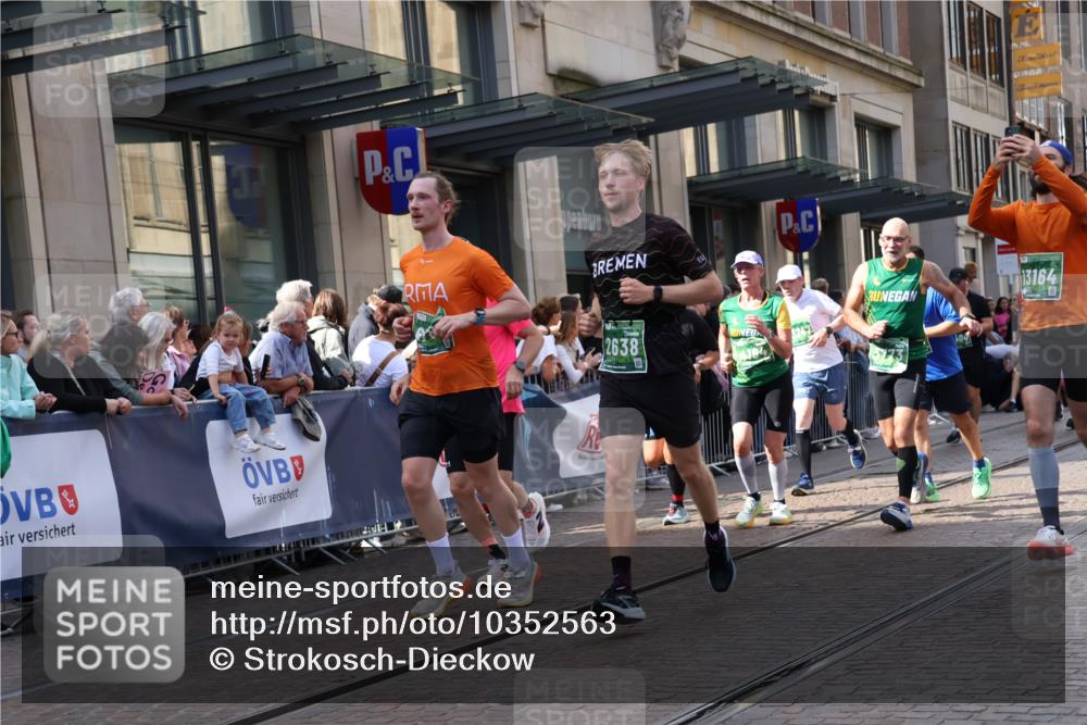 13.09.2026 - 21. swb-Marathon Bremen Strokosch-Dieckow http://msf.ph/oto/10352563 13.09.2026 13:32:36 Ziel 891, 1532, 2440, 2638, 2959, 3167, 3404, 3710, 3773, 3895, 3902, 4194, 4233, 4659, 5009, 5090, 5410, 5581, 5657, 5706, 5749, 5981, 6018, 6718, 6786, 6941, 7016, 7466, 7756, 7758, 7788, 8344, 8367, 8506, 9292, 9406, 9745, 9829, 10048, 13019, 13039, 13092, 13093, 13146, 13164, 13232, 13234, 13247, 287, 1369, 1437, 1687, 2292, 2293, 2611, 2910, 2992, 3354, 3402, 3429, 3441, 3650, 3878, 3922, 4057, 4263, 4323, 4380, 4471, 4655, 4835, 4862, 5281, 5398, 6518, 6593, 6760 meine-sportfotos.de