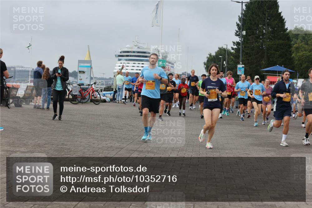13.09.2026 - Kiel Lauf Andreas Tolksdorf http://msf.ph/oto/10352716 13.09.2026 09:56:41 Kiellinie  meine-sportfotos.de