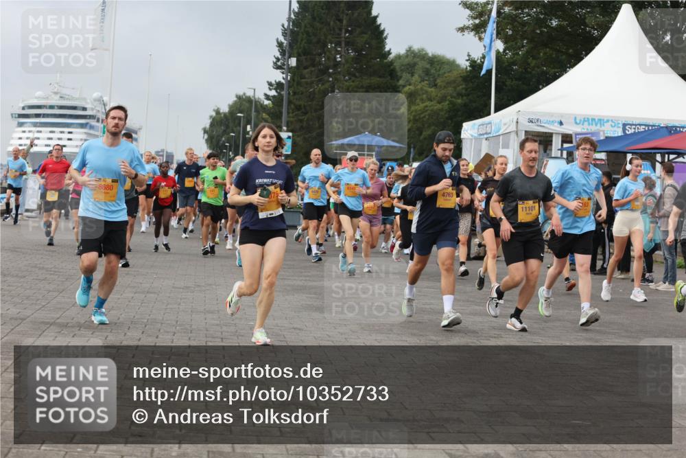 13.09.2026 - Kiel Lauf Andreas Tolksdorf http://msf.ph/oto/10352733 13.09.2026 09:56:41 Kiellinie 8680, 4763, 11101 meine-sportfotos.de