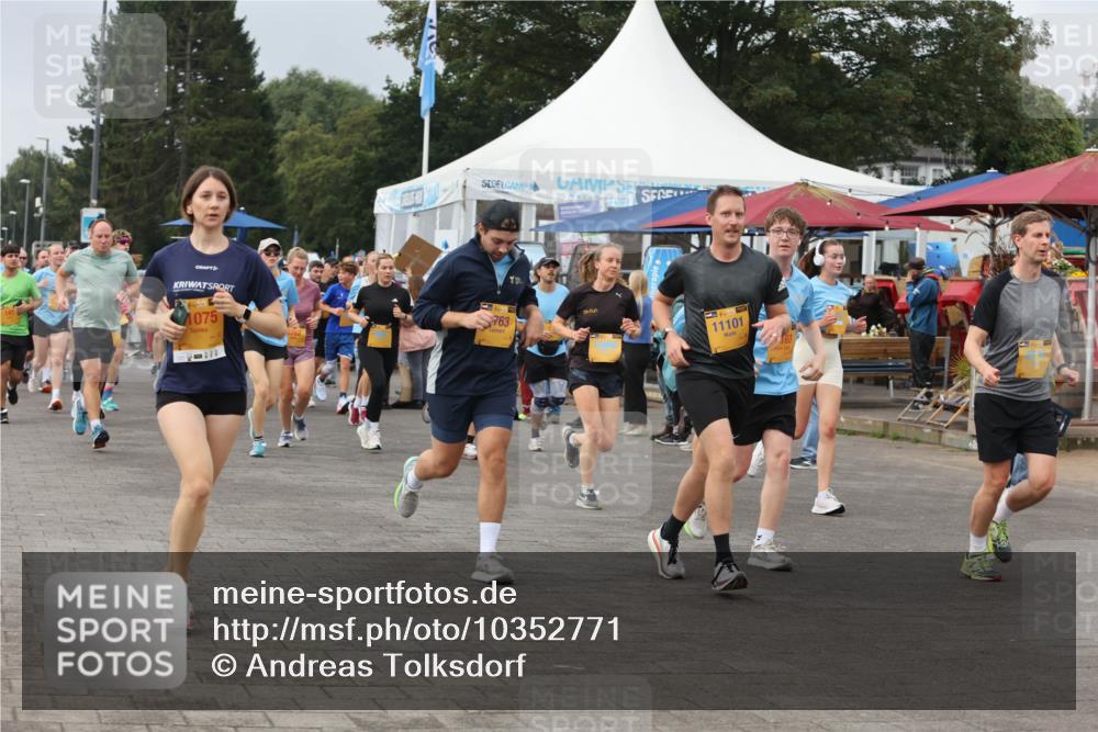 13.09.2026 - Kiel Lauf Andreas Tolksdorf http://msf.ph/oto/10352771 13.09.2026 09:56:42 Kiellinie 075, 763, 11101 meine-sportfotos.de