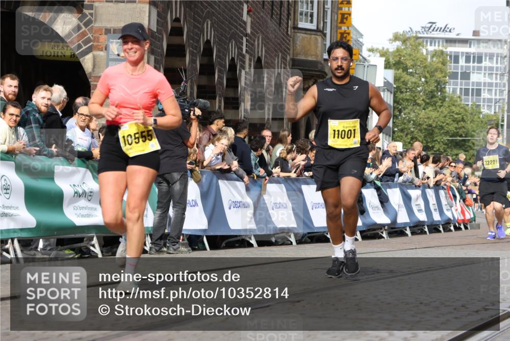 13.09.2026 - 21. swb-Marathon Bremen Strokosch-Dieckow http://msf.ph/oto/10352814 13.09.2026 10:55:16 Ziel 10646, 10901, 11569, 11620, 11860, 11889, 11908, 11976, 12313, 12800, 13592, 10256, 10725, 11414, 11941, 11977, 12218, 12258, 12348 meine-sportfotos.de