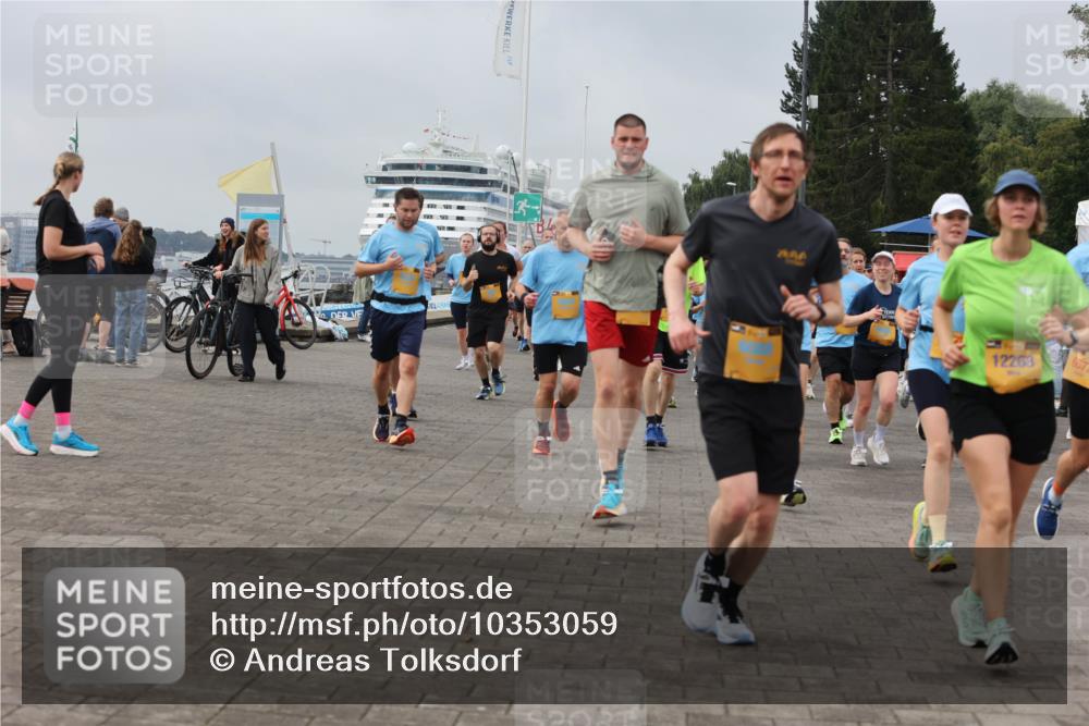 13.09.2026 - Kiel Lauf Andreas Tolksdorf http://msf.ph/oto/10353059 13.09.2026 09:56:52 Kiellinie 247, 12268, 667 meine-sportfotos.de