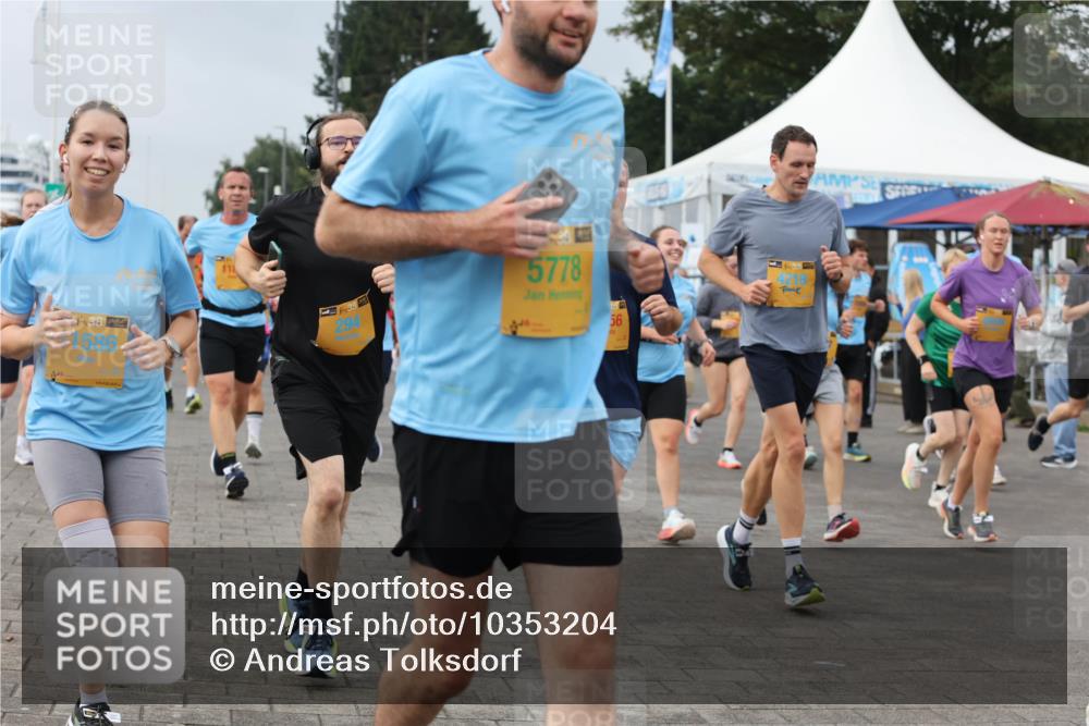 13.09.2026 - Kiel Lauf Andreas Tolksdorf http://msf.ph/oto/10353204 13.09.2026 09:56:57 Kiellinie 38, 1586, 5778, 56, 4218 meine-sportfotos.de