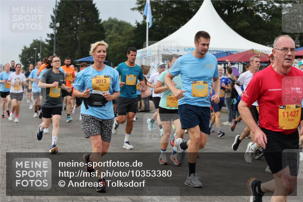 13.09.2026 - Kiel Lauf Andreas Tolksdorf http://msf.ph/oto/10353380 13.09.2026 09:57:05 Kiellinie 15477, 38, 3013, 6301, 2971, 38, 6050, 1, 38, 11427 meine-sportfotos.de