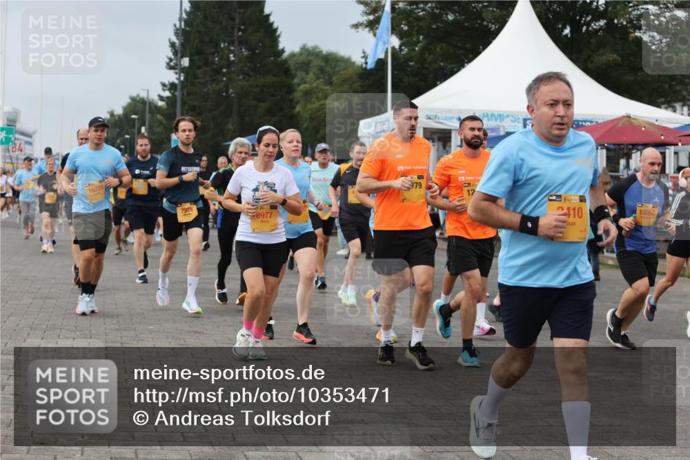 13.09.2026 - Kiel Lauf Andreas Tolksdorf http://msf.ph/oto/10353471 13.09.2026 09:57:08 Kiellinie 4, 10720, 7925, 8977, 79, 12, 212, 38, 2410, 10050 meine-sportfotos.de