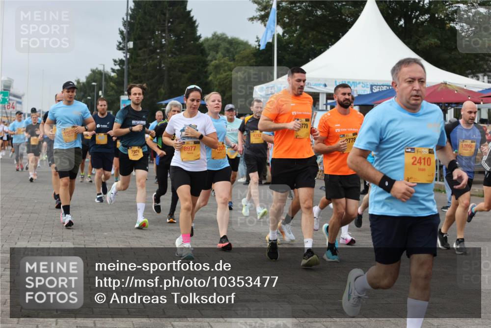 13.09.2026 - Kiel Lauf Andreas Tolksdorf http://msf.ph/oto/10353477 13.09.2026 09:57:08 Kiellinie 10720, 7925, 38, 8977, 336, 4712, 779, 39, 2778, 10050, 38, 2410 meine-sportfotos.de
