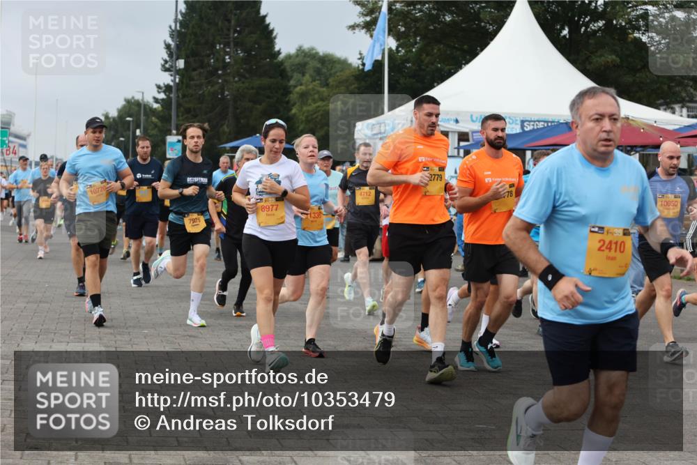 13.09.2026 - Kiel Lauf Andreas Tolksdorf http://msf.ph/oto/10353479 13.09.2026 09:57:08 Kiellinie 10720, 8977, 7925, 1336, 4712, 39, 2779, 78, 39, 2410, 10050 meine-sportfotos.de