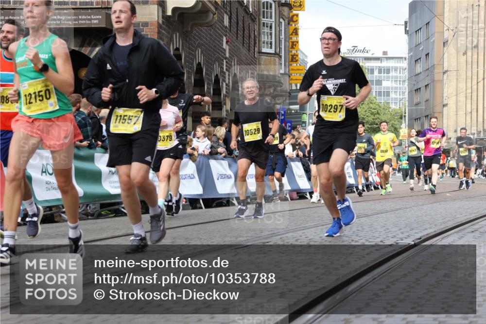 13.09.2026 - 21. swb-Marathon Bremen Strokosch-Dieckow http://msf.ph/oto/10353788 13.09.2026 10:55:45 Ziel 10203, 10256, 10297, 10725, 10788, 11014, 11414, 11466, 11748, 11862, 11910, 11941, 11975, 11977, 12030, 12150, 12218, 12258, 12348, 12549, 10374, 10690, 10703, 11972, 12061, 12108, 12143, 12484, 13565 meine-sportfotos.de