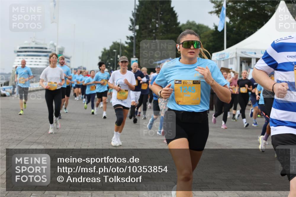 13.09.2026 - Kiel Lauf Andreas Tolksdorf http://msf.ph/oto/10353854 13.09.2026 09:57:22 Kiellinie 4, 38, 1245 meine-sportfotos.de