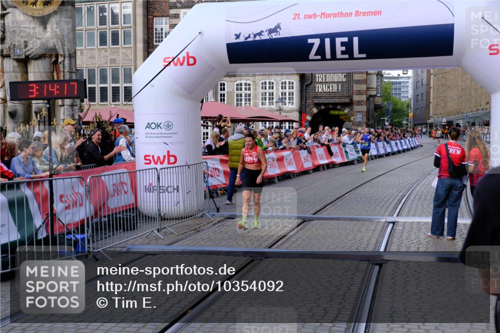 13.09.2026 - 21. swb-Marathon Bremen Tim E. http://msf.ph/oto/10354092 13.09.2026 12:45:05 Ziel 289, 4474, 6485 meine-sportfotos.de