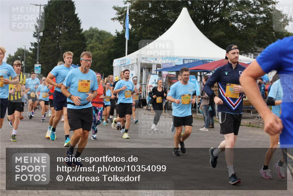 13.09.2026 - Kiel Lauf Andreas Tolksdorf http://msf.ph/oto/10354099 13.09.2026 09:57:35 Kiellinie 837, 4196, 11067, 5 meine-sportfotos.de