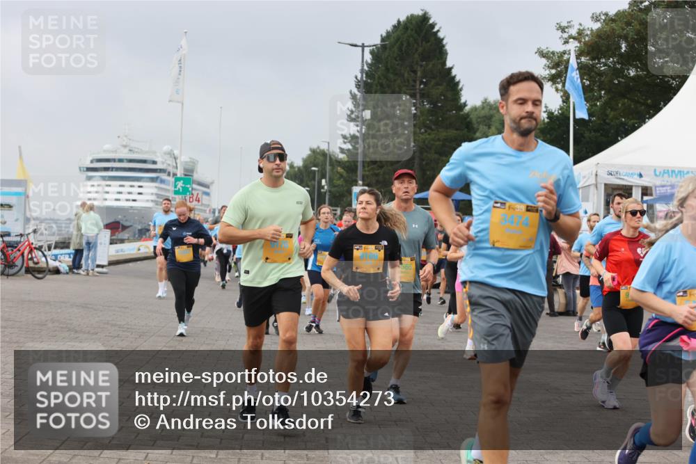 13.09.2026 - Kiel Lauf Andreas Tolksdorf http://msf.ph/oto/10354273 13.09.2026 09:57:41 Kiellinie 565, 39, 3474 meine-sportfotos.de