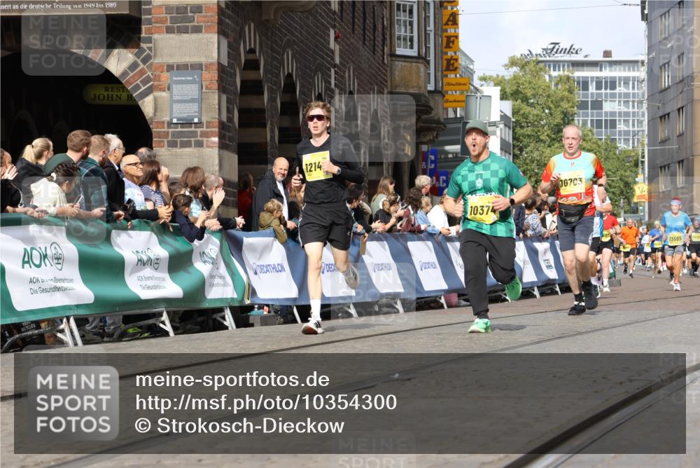 13.09.2026 - 21. swb-Marathon Bremen Strokosch-Dieckow http://msf.ph/oto/10354300 13.09.2026 10:55:59 Ziel 10203, 10243, 10256, 10297, 10379, 10423, 10529, 10550, 10788, 10809, 10881, 10952, 11377, 11414, 11510, 11557, 11748, 11862, 11941, 11975, 11977, 12030, 12108, 12125, 12150, 12188, 12348, 10246, 10298, 10365, 10443, 10699, 10949, 10957, 10960, 11219, 11280, 11782, 11790, 12476, 13565 meine-sportfotos.de