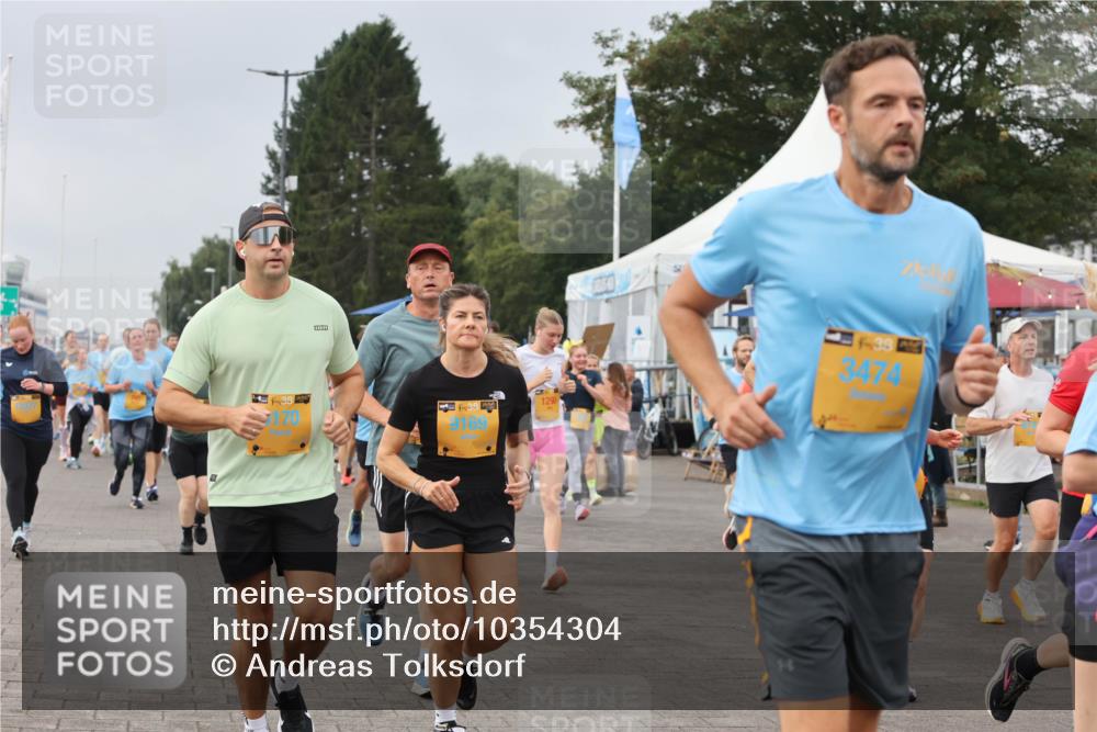 13.09.2026 - Kiel Lauf Andreas Tolksdorf http://msf.ph/oto/10354304 13.09.2026 09:57:42 Kiellinie 38, 9169, 3474 meine-sportfotos.de