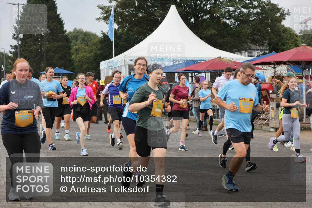 13.09.2026 - Kiel Lauf Andreas Tolksdorf http://msf.ph/oto/10354382 13.09.2026 09:57:45 Kiellinie 38, 12327, 5464, 360, 1138 meine-sportfotos.de