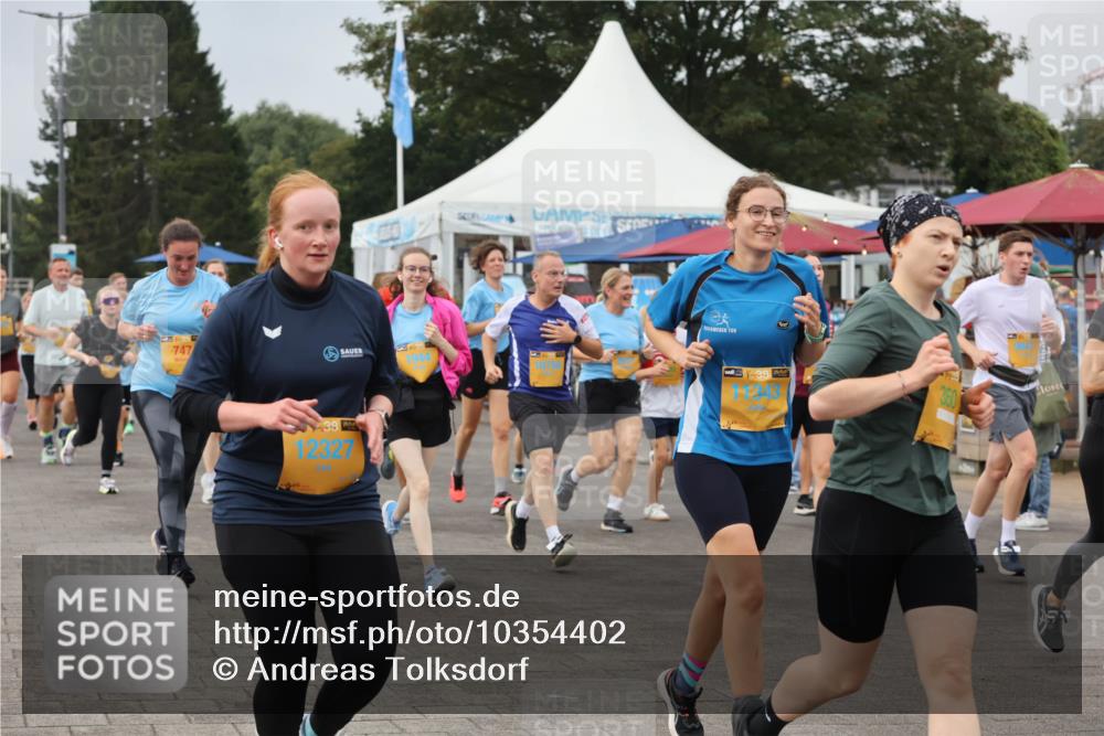 13.09.2026 - Kiel Lauf Andreas Tolksdorf http://msf.ph/oto/10354402 13.09.2026 09:57:45 Kiellinie 747, 38, 12327 meine-sportfotos.de