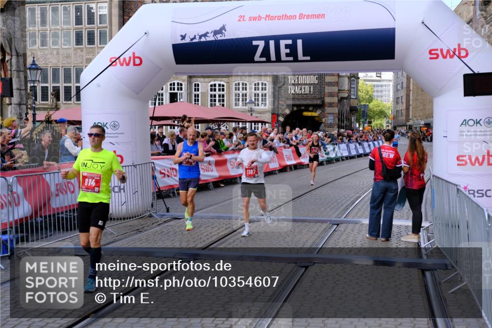 13.09.2026 - 21. swb-Marathon Bremen Tim E. http://msf.ph/oto/10354607 13.09.2026 12:45:50 Ziel 2032 meine-sportfotos.de