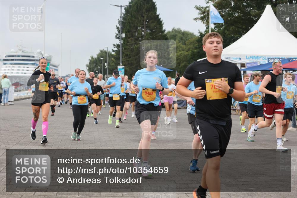 13.09.2026 - Kiel Lauf Andreas Tolksdorf http://msf.ph/oto/10354659 13.09.2026 09:57:53 Kiellinie 5636, 8996, 9458, 70 meine-sportfotos.de