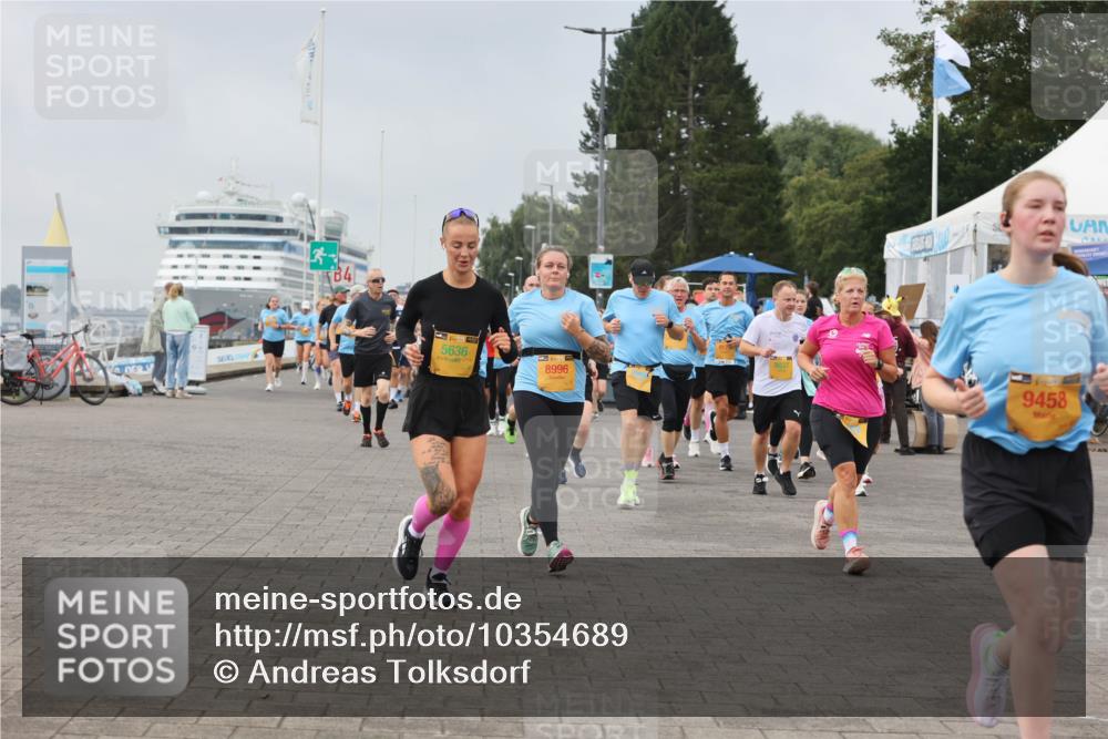 13.09.2026 - Kiel Lauf Andreas Tolksdorf http://msf.ph/oto/10354689 13.09.2026 09:57:54 Kiellinie 5636, 8996, 9458 meine-sportfotos.de