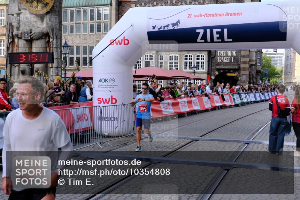 13.09.2026 - 21. swb-Marathon Bremen Tim E. http://msf.ph/oto/10354808 13.09.2026 12:45:59 Ziel 2032 meine-sportfotos.de