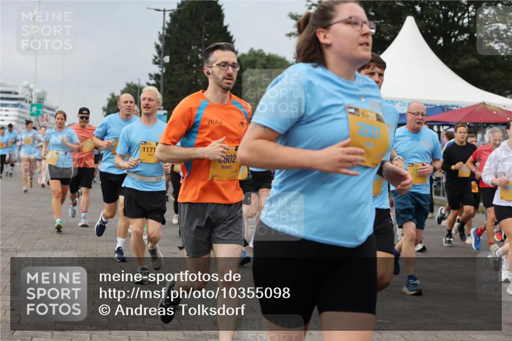 13.09.2026 - Kiel Lauf Andreas Tolksdorf http://msf.ph/oto/10355098 13.09.2026 09:58:08 Kiellinie 38, 1171, 2081, 38, 602 meine-sportfotos.de