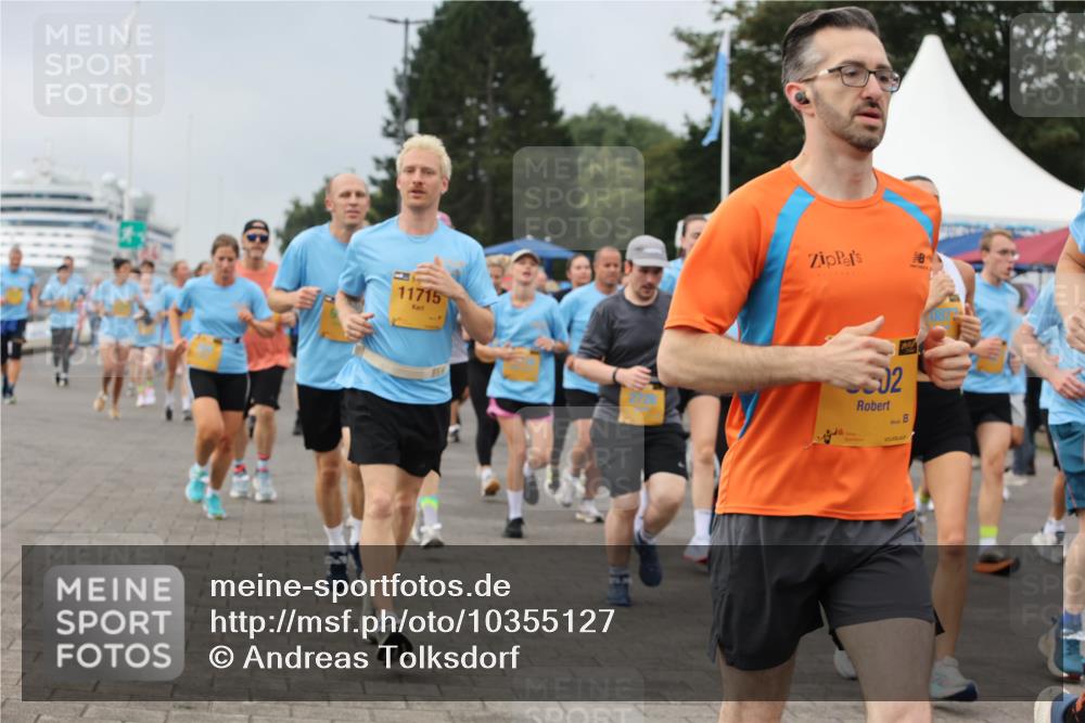 13.09.2026 - Kiel Lauf Andreas Tolksdorf http://msf.ph/oto/10355127 13.09.2026 09:58:08 Kiellinie 11715, 02 meine-sportfotos.de
