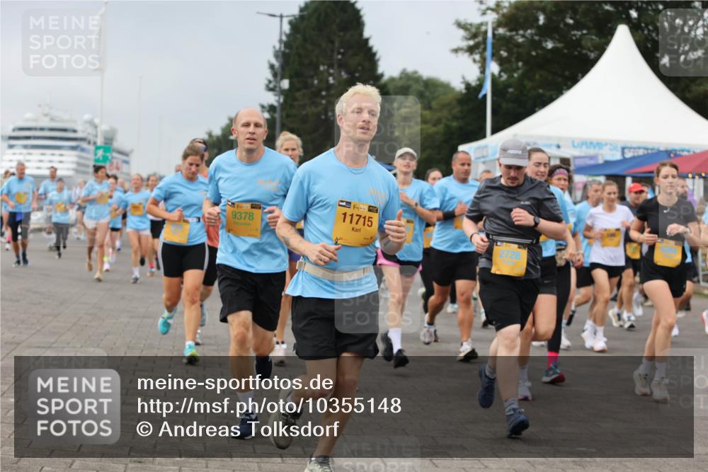 13.09.2026 - Kiel Lauf Andreas Tolksdorf http://msf.ph/oto/10355148 13.09.2026 09:58:09 Kiellinie 2728, 38, 9378, 11715 meine-sportfotos.de