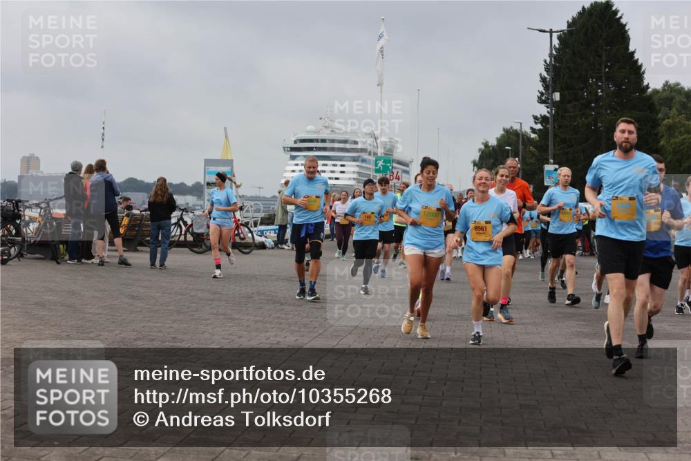 13.09.2026 - Kiel Lauf Andreas Tolksdorf http://msf.ph/oto/10355268 13.09.2026 09:58:12 Kiellinie 12000, 8561 meine-sportfotos.de