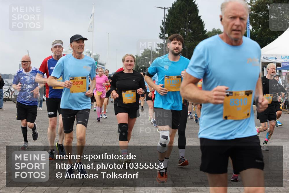 13.09.2026 - Kiel Lauf Andreas Tolksdorf http://msf.ph/oto/10355553 13.09.2026 09:58:30 Kiellinie 5698, 38, 11857, 8310 meine-sportfotos.de