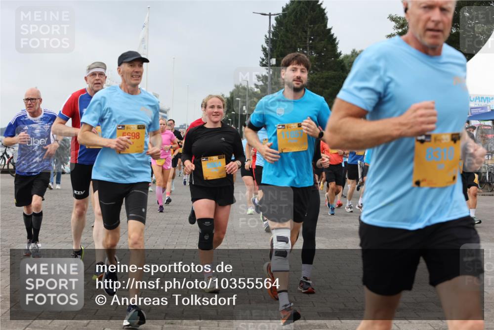 13.09.2026 - Kiel Lauf Andreas Tolksdorf http://msf.ph/oto/10355564 13.09.2026 09:58:30 Kiellinie 39, 98, 11857 meine-sportfotos.de