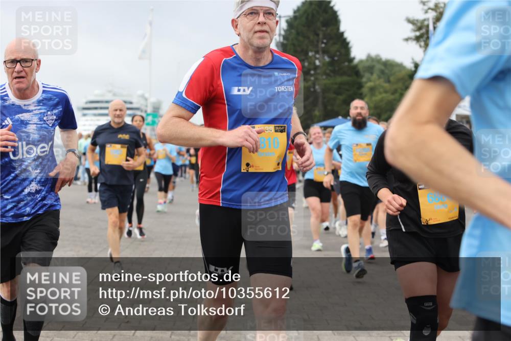 13.09.2026 - Kiel Lauf Andreas Tolksdorf http://msf.ph/oto/10355612 13.09.2026 09:58:31 Kiellinie 810, 600 meine-sportfotos.de