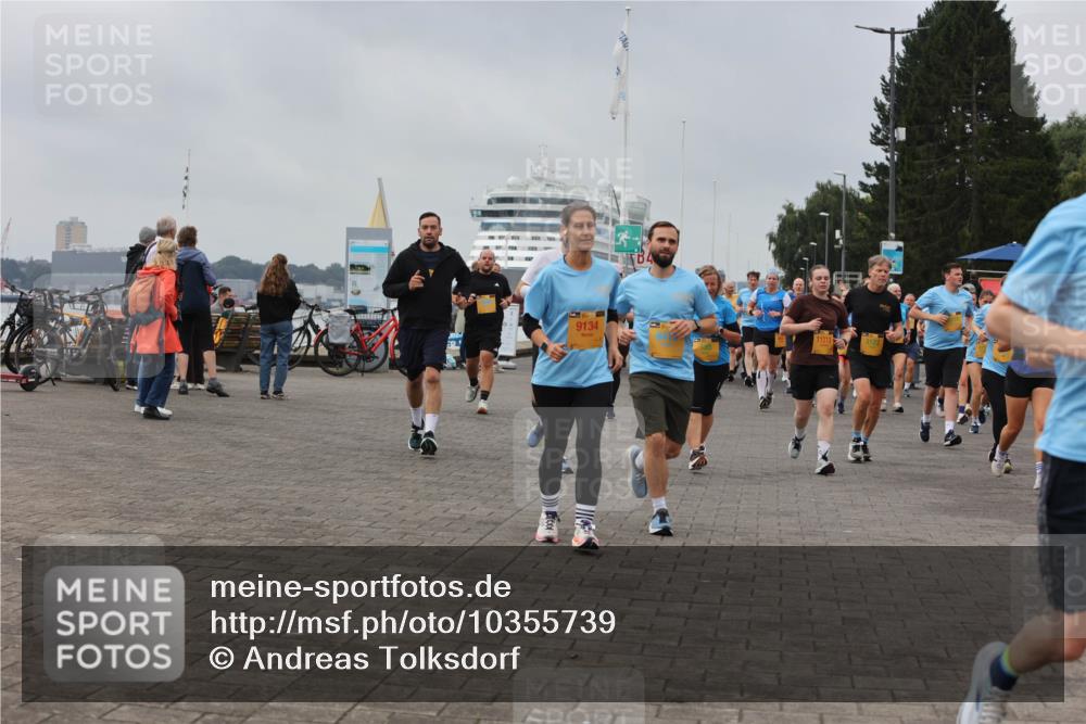 13.09.2026 - Kiel Lauf Andreas Tolksdorf http://msf.ph/oto/10355739 13.09.2026 09:58:37 Kiellinie 13, 9134, 11211, 3123 meine-sportfotos.de