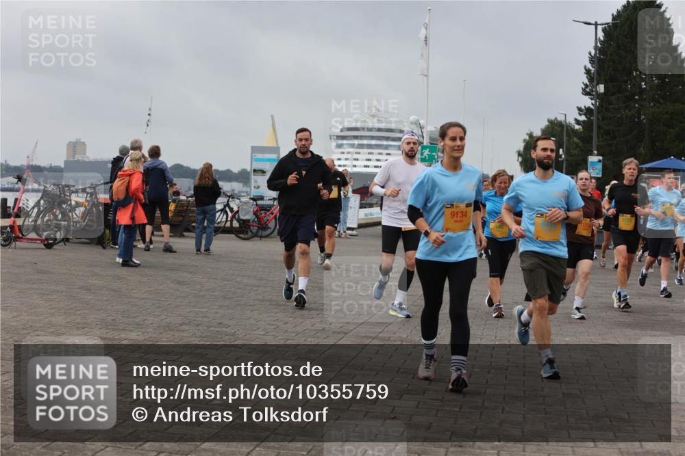 13.09.2026 - Kiel Lauf Andreas Tolksdorf http://msf.ph/oto/10355759 13.09.2026 09:58:38 Kiellinie 9134, 11211, 3123 meine-sportfotos.de