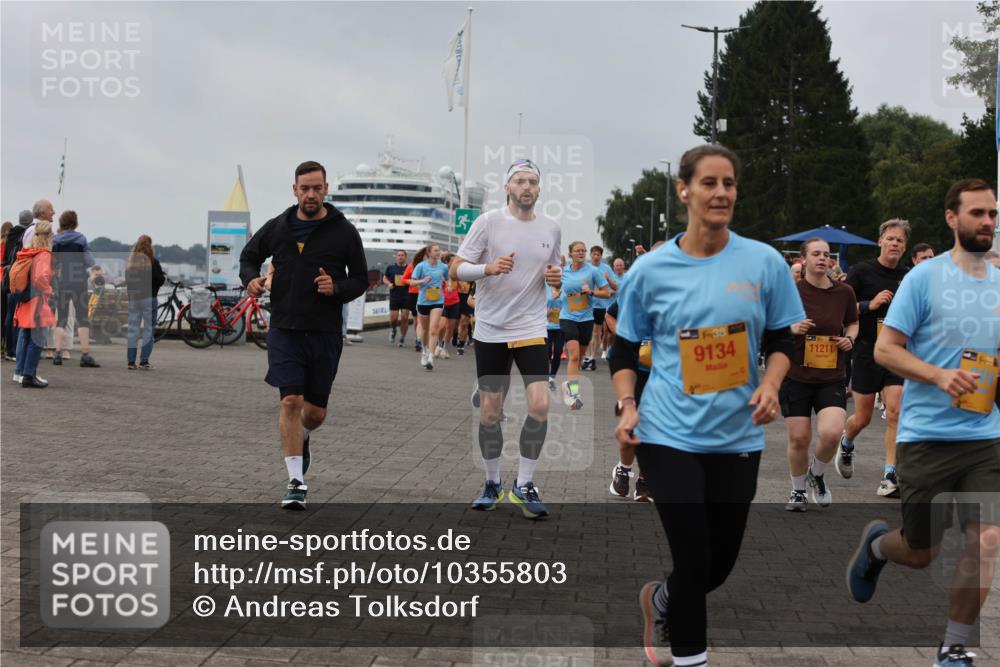 13.09.2026 - Kiel Lauf Andreas Tolksdorf http://msf.ph/oto/10355803 13.09.2026 09:58:39 Kiellinie 1, 39, 9134, 11211 meine-sportfotos.de