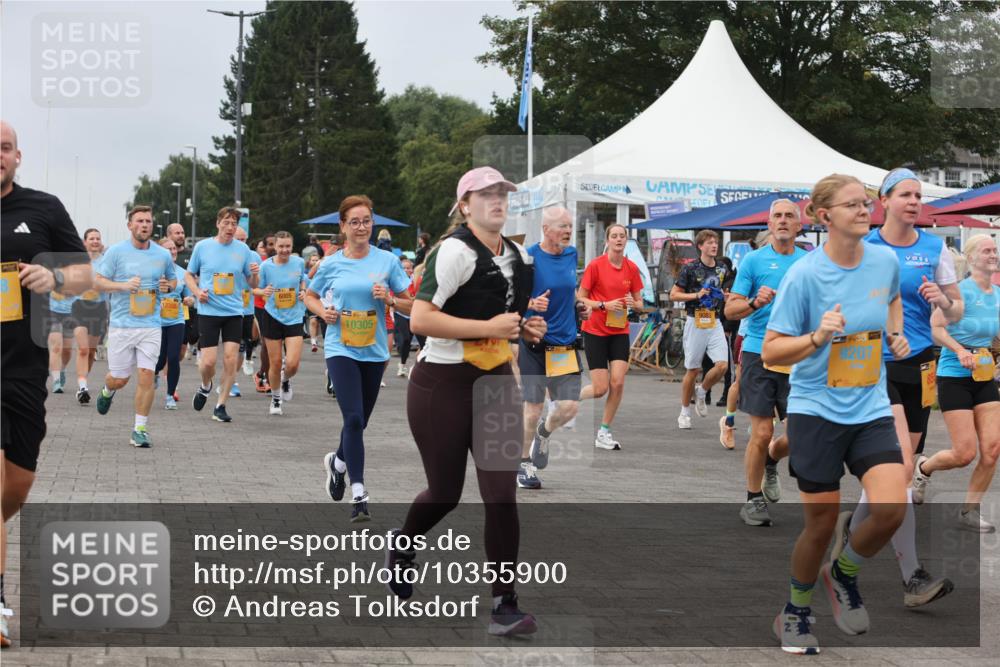 13.09.2026 - Kiel Lauf Andreas Tolksdorf http://msf.ph/oto/10355900 13.09.2026 09:58:44 Kiellinie 123551, 6005, 38, 10305 meine-sportfotos.de