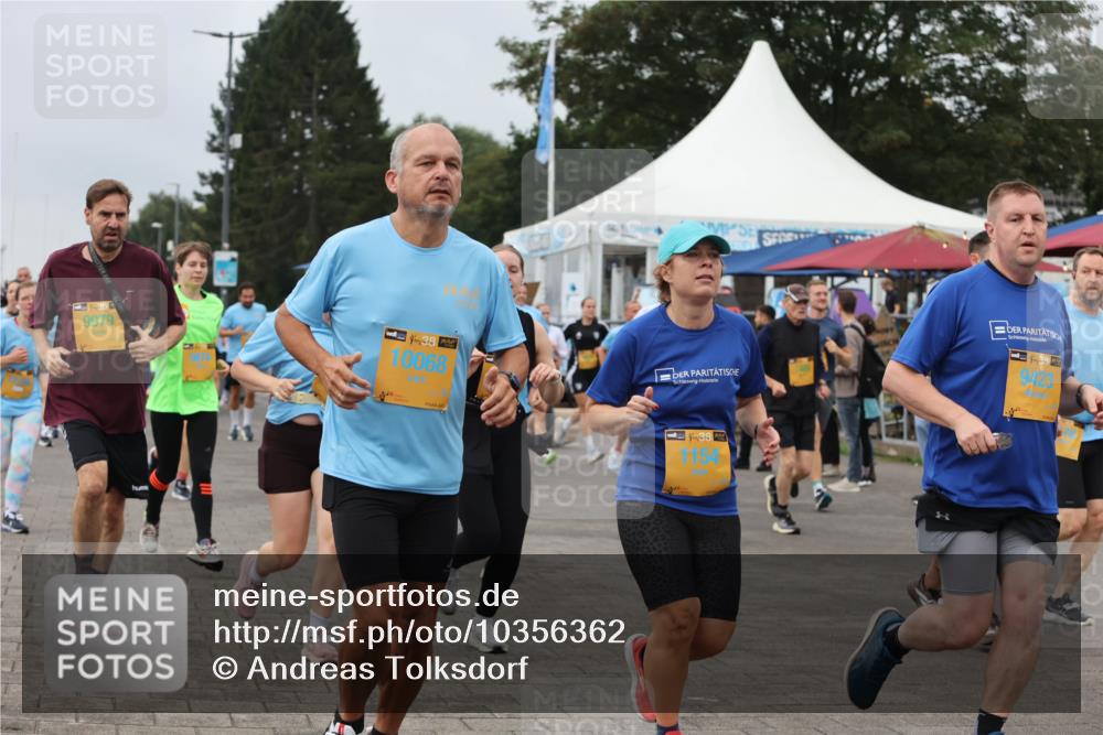 13.09.2026 - Kiel Lauf Andreas Tolksdorf http://msf.ph/oto/10356362 13.09.2026 09:59:05 Kiellinie 39, 9979, 38, 10068, 38, 1154 meine-sportfotos.de