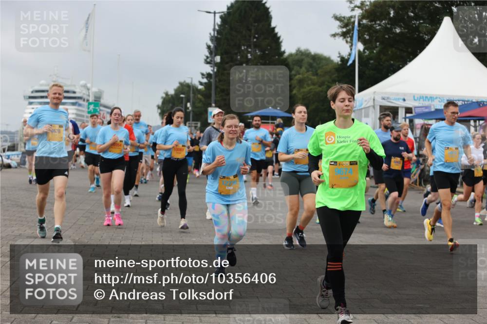 13.09.2026 - Kiel Lauf Andreas Tolksdorf http://msf.ph/oto/10356406 13.09.2026 09:59:07 Kiellinie 4678, 10061, 0354, 12730, 38, 9674 meine-sportfotos.de