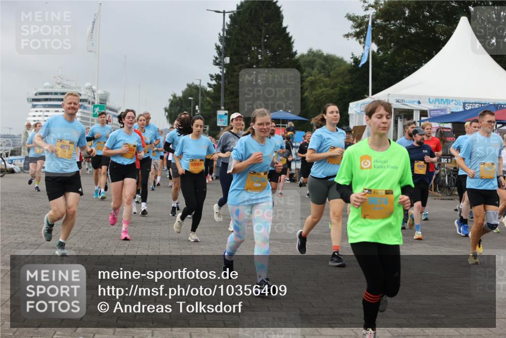 13.09.2026 - Kiel Lauf Andreas Tolksdorf http://msf.ph/oto/10356409 13.09.2026 09:59:07 Kiellinie 4678, 10061, 8865, 39 meine-sportfotos.de