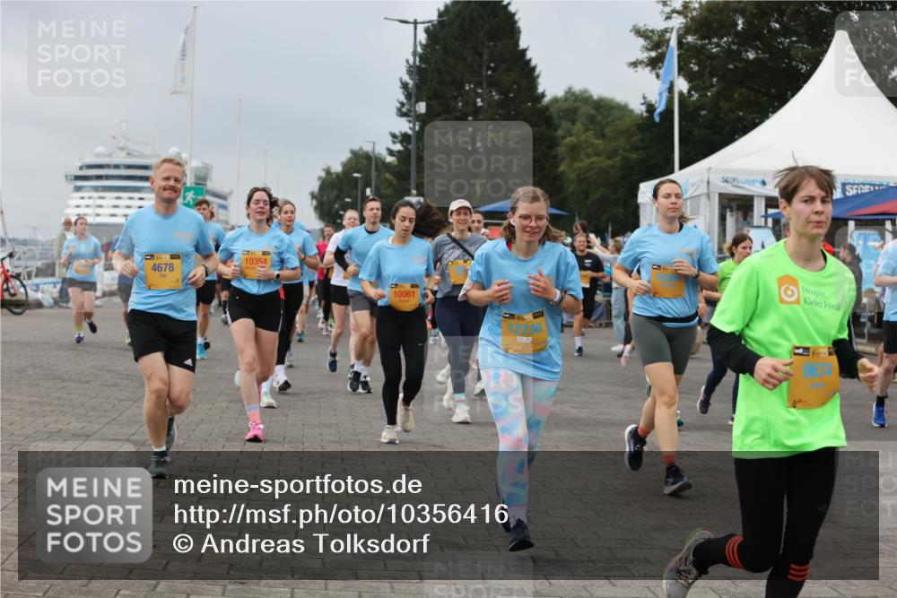 13.09.2026 - Kiel Lauf Andreas Tolksdorf http://msf.ph/oto/10356416 13.09.2026 09:59:07 Kiellinie 36, 38, 10354, 4678, 10061, 12730, 9674 meine-sportfotos.de