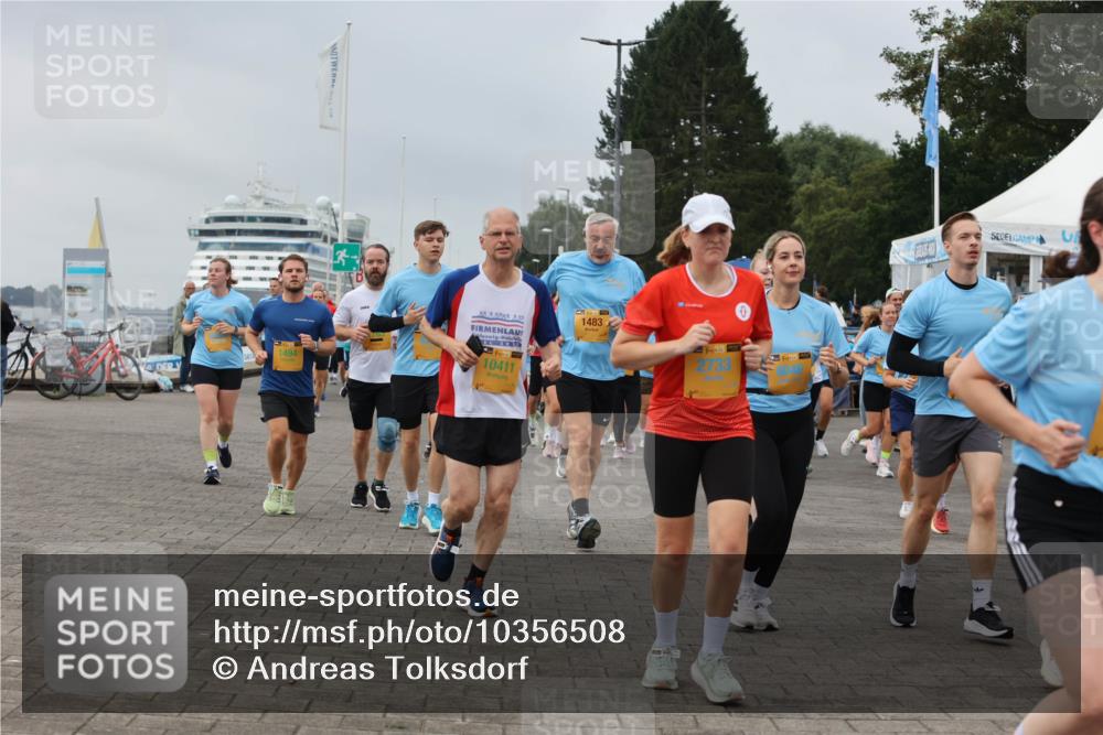 13.09.2026 - Kiel Lauf Andreas Tolksdorf http://msf.ph/oto/10356508 13.09.2026 09:59:10 Kiellinie 1494, 1483, 10411, 11, 55 meine-sportfotos.de