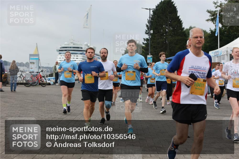 13.09.2026 - Kiel Lauf Andreas Tolksdorf http://msf.ph/oto/10356546 13.09.2026 09:59:12 Kiellinie 97, 38, 39, 1494, 8788, 12515, 39, 10411 meine-sportfotos.de