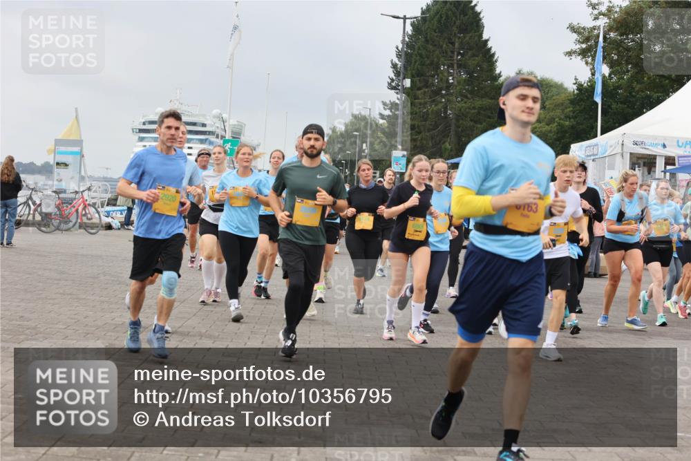 13.09.2026 - Kiel Lauf Andreas Tolksdorf http://msf.ph/oto/10356795 13.09.2026 09:59:23 Kiellinie 2920, 163, 8374 meine-sportfotos.de