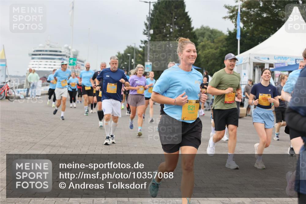 13.09.2026 - Kiel Lauf Andreas Tolksdorf http://msf.ph/oto/10357068 13.09.2026 09:59:33 Kiellinie 38, 821, 5413, 1015 meine-sportfotos.de