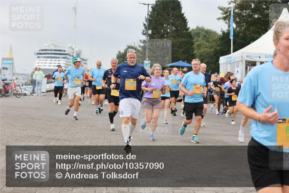 13.09.2026 - Kiel Lauf Andreas Tolksdorf http://msf.ph/oto/10357090 13.09.2026 09:59:34 Kiellinie 6731, 39, 11496, 10077, 8 meine-sportfotos.de