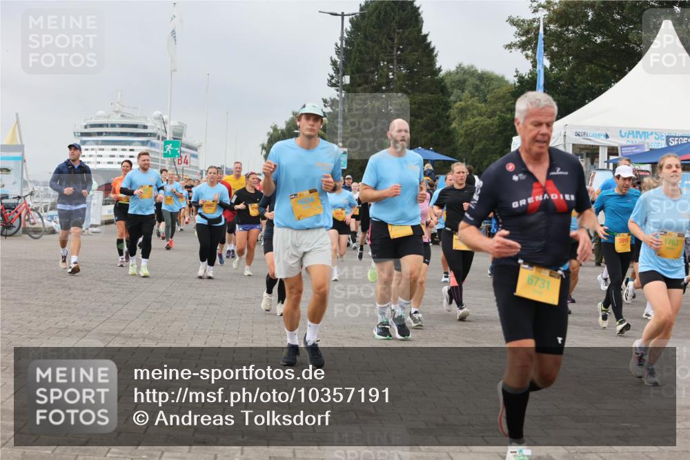 13.09.2026 - Kiel Lauf Andreas Tolksdorf http://msf.ph/oto/10357191 13.09.2026 09:59:37 Kiellinie 4, 2662, 6731, 3916, 1763 meine-sportfotos.de